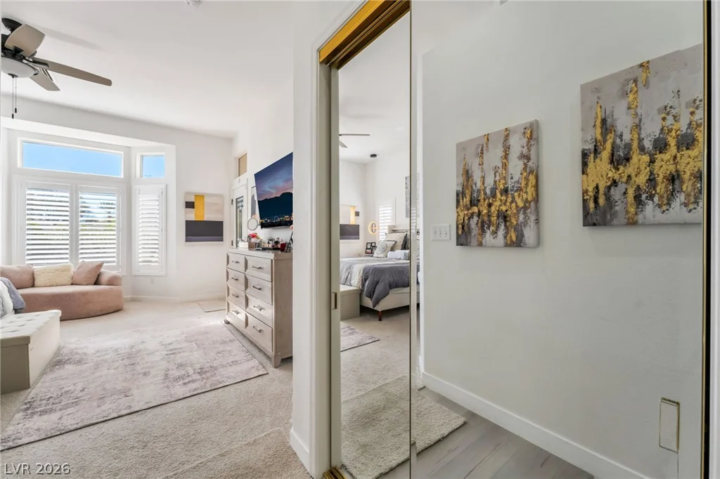 10001 Cresent Creek, Las Vegas, NV 89134