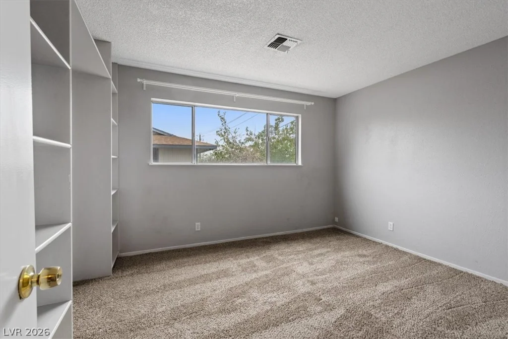 1417 Elizabeth, Las Vegas, NV 89119