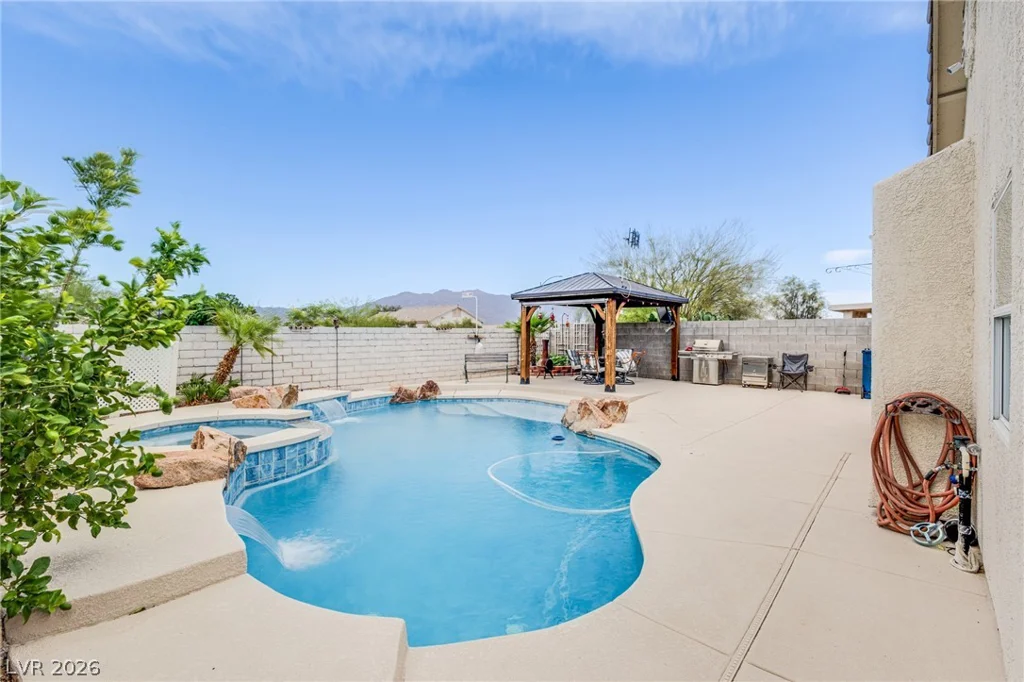 9028 Medicine Wheel, Las Vegas, NV 89143