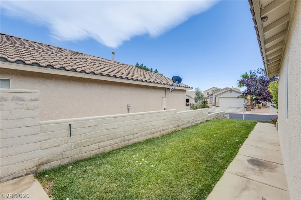 9028 Medicine Wheel, Las Vegas, NV 89143