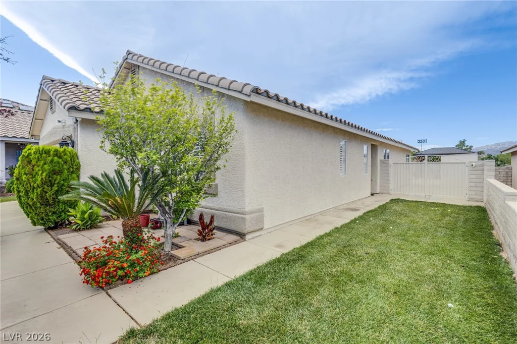 9028 Medicine Wheel, Las Vegas, NV 89143