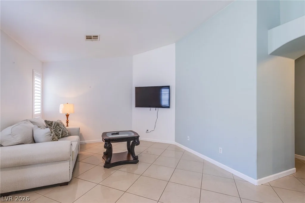 9028 Medicine Wheel, Las Vegas, NV 89143