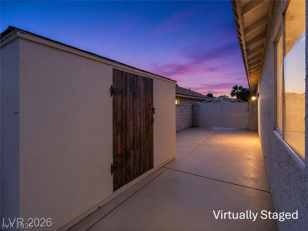 9028 Medicine Wheel, Las Vegas, NV 89143