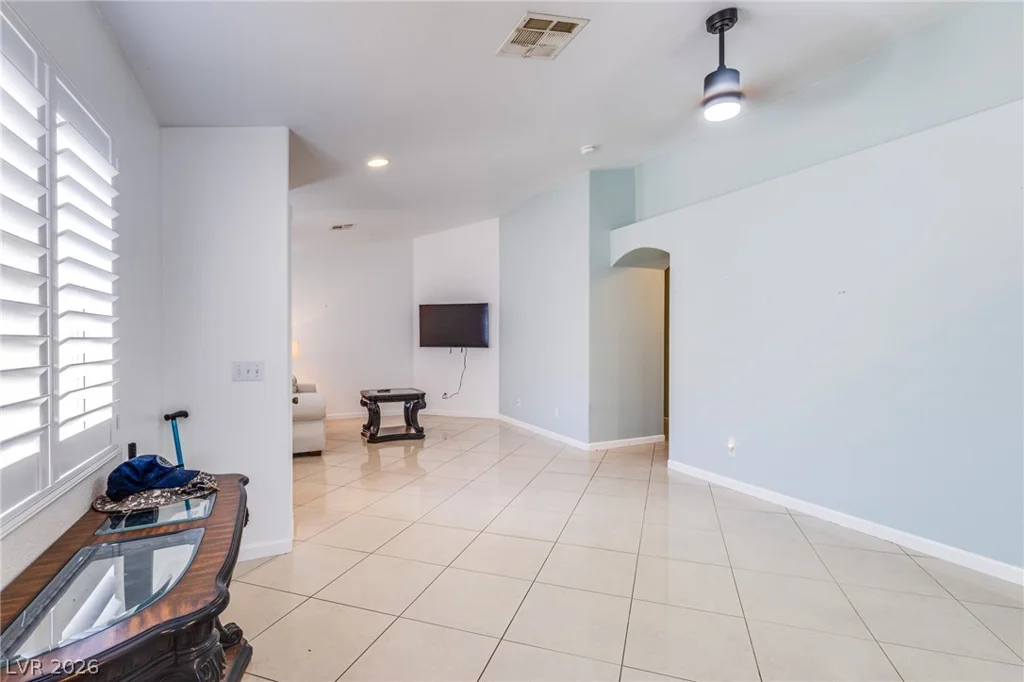 9028 Medicine Wheel, Las Vegas, NV 89143