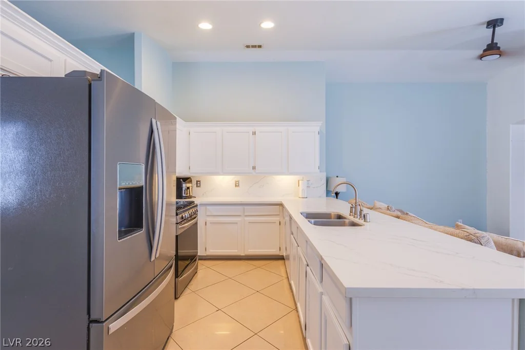9028 Medicine Wheel, Las Vegas, NV 89143