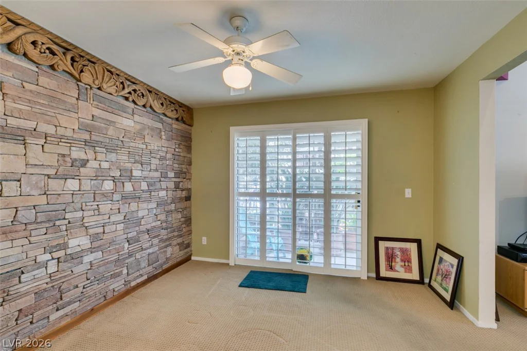 8072 Rochelle, Las Vegas, NV 89147