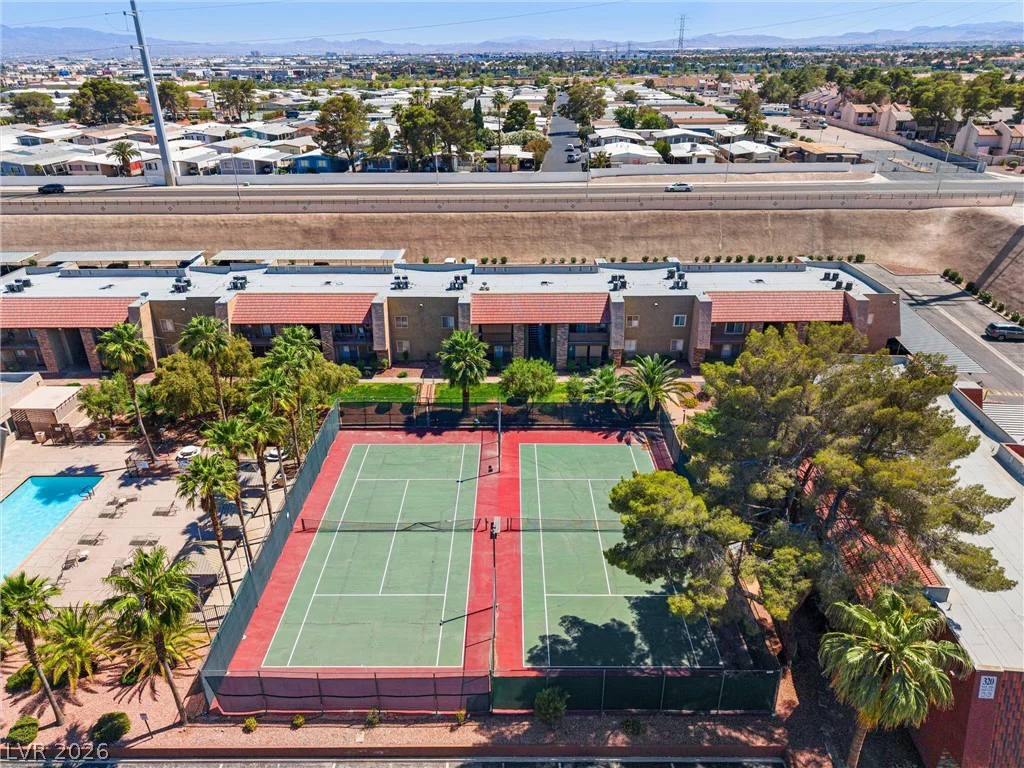 4450 Sandy River, Las Vegas, NV 89103