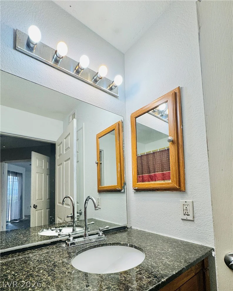6800 Lake Mead, Las Vegas, NV 89156