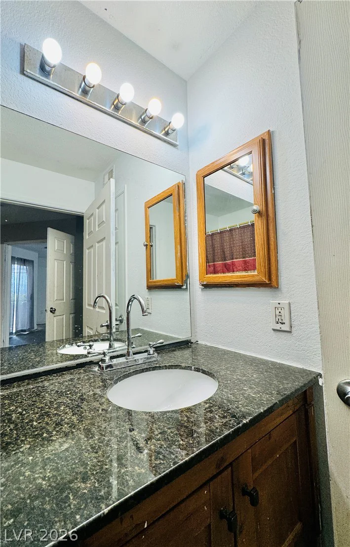 6800 Lake Mead, Las Vegas, NV 89156