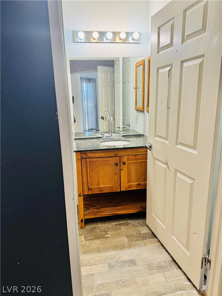 6800 Lake Mead, Las Vegas, NV 89156