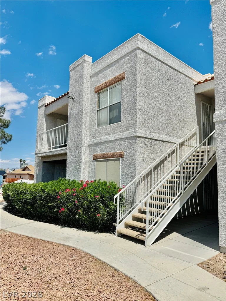 6800 Lake Mead, Las Vegas, NV 89156