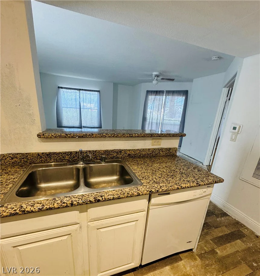 6800 Lake Mead, Las Vegas, NV 89156