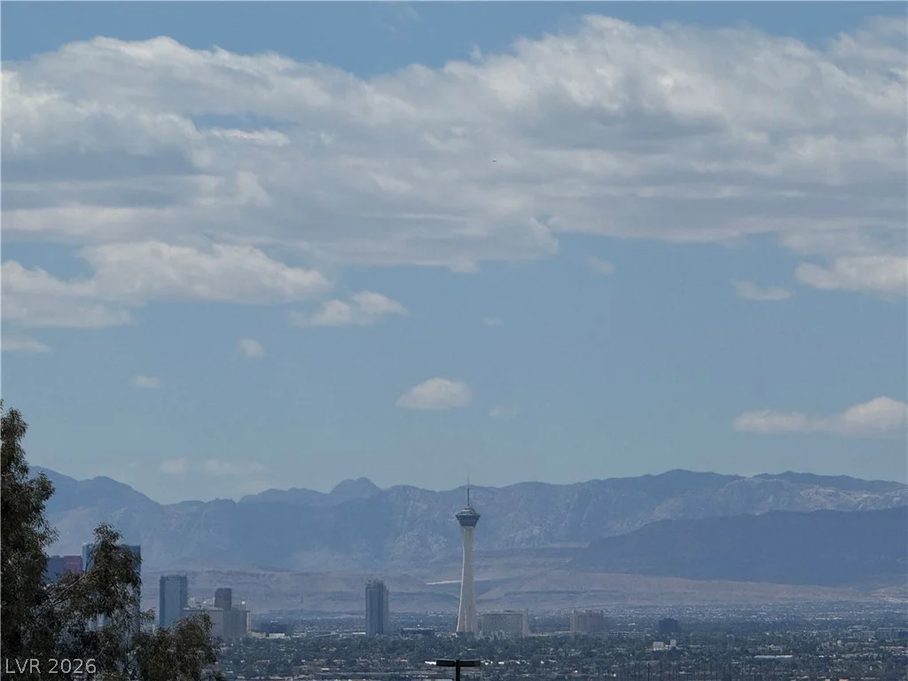 6800 Lake Mead, Las Vegas, NV 89156