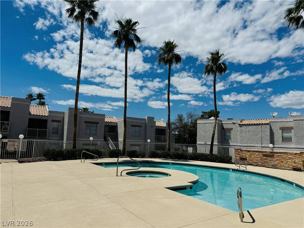6800 Lake Mead, Las Vegas, NV 89156