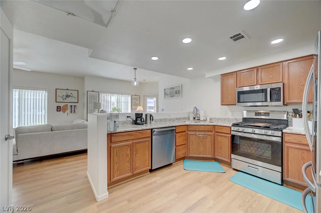 9303 Gilcrease, Las Vegas, NV 89149