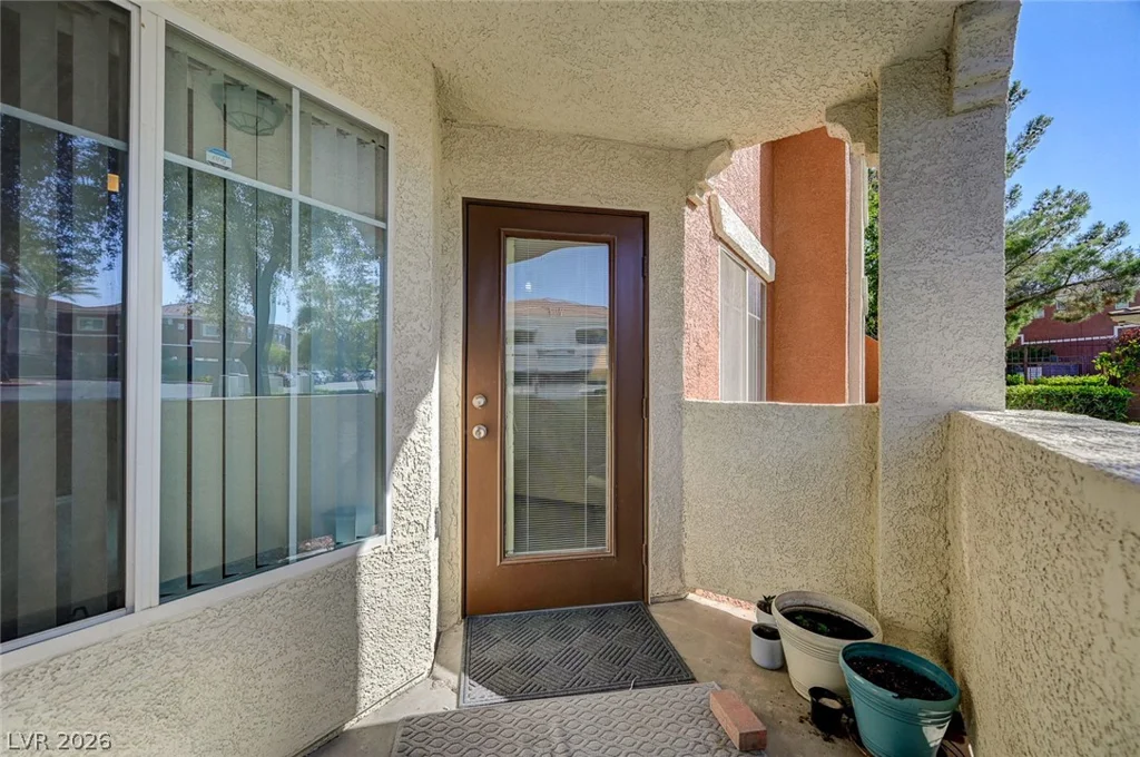 9303 Gilcrease, Las Vegas, NV 89149