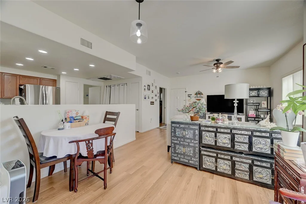 9303 Gilcrease, Las Vegas, NV 89149