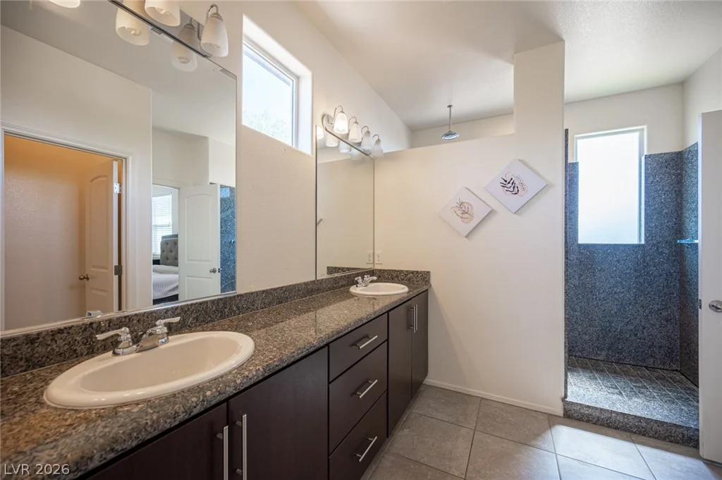 5856 Brown Tree, North Las Vegas, NV 89081