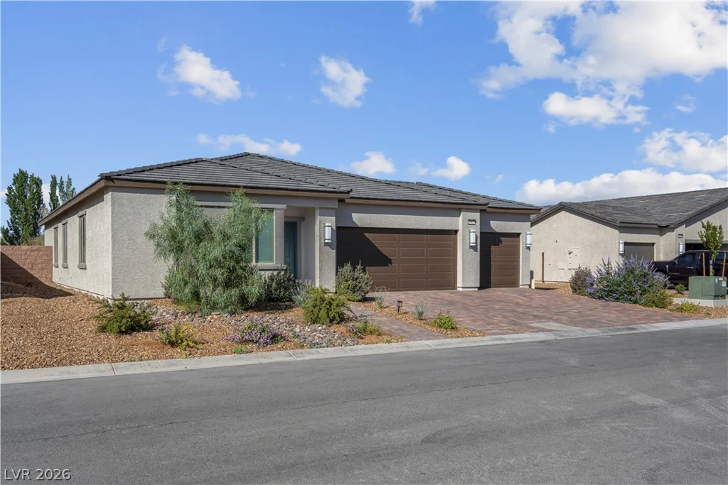 5357 Eleganza, Pahrump, NV 89061