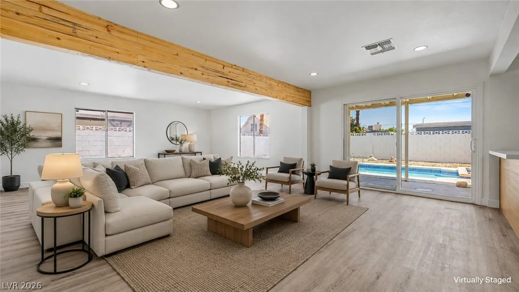 3305 Irv Marcus, Las Vegas, NV 89108
