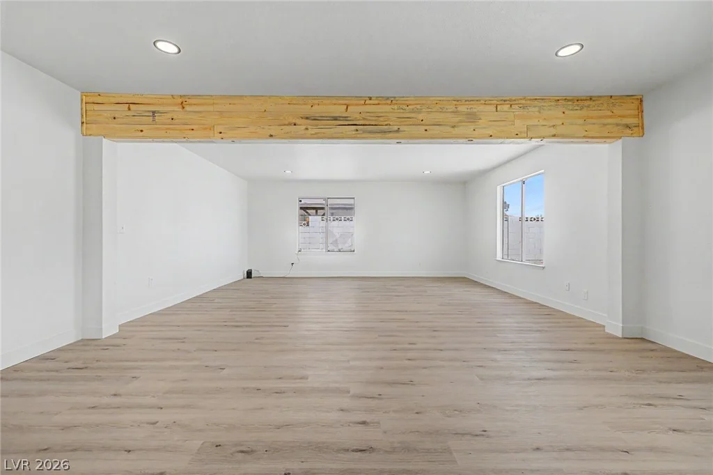 3305 Irv Marcus, Las Vegas, NV 89108