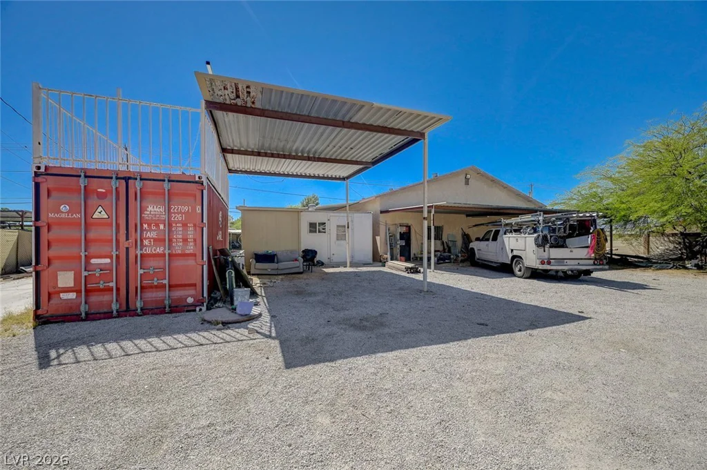 1555 Bledsoe, Las Vegas, NV 89110