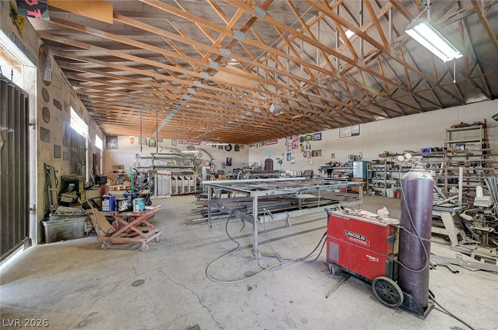 1555 Bledsoe, Las Vegas, NV 89110