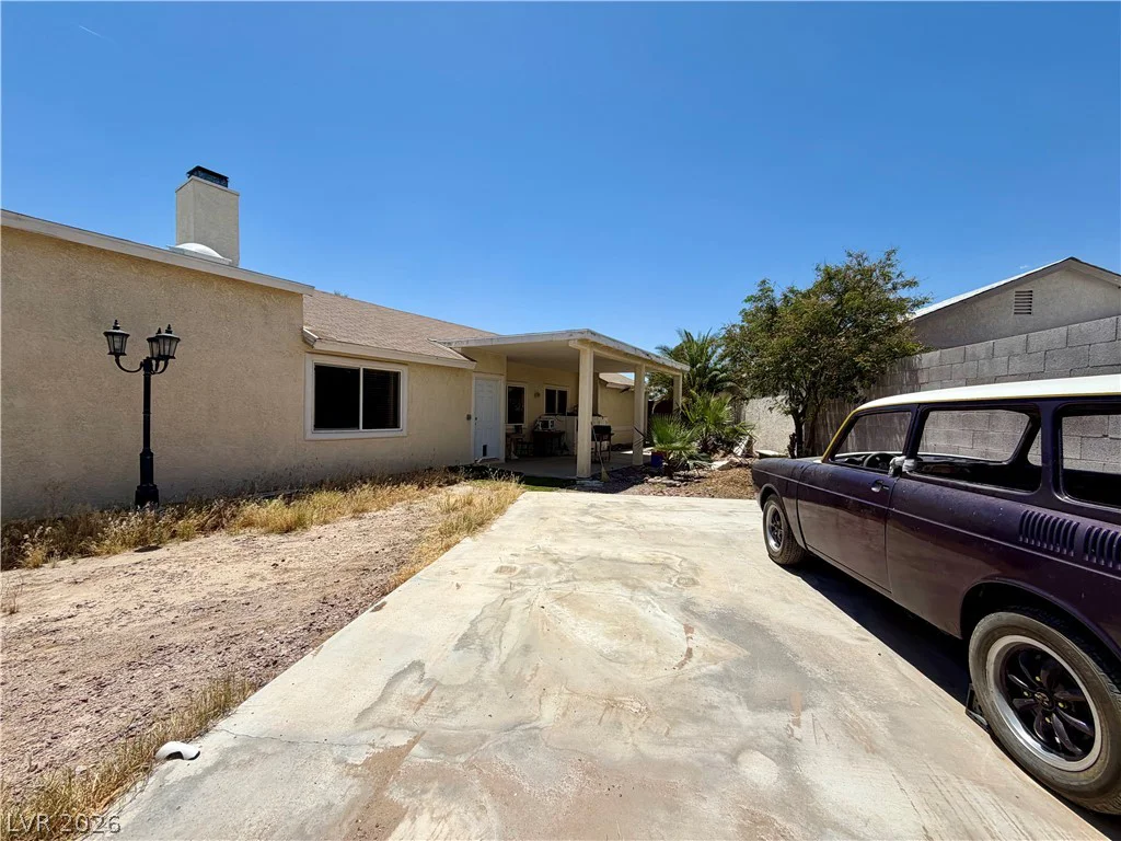 6752 Arroyo, Las Vegas, NV 89103