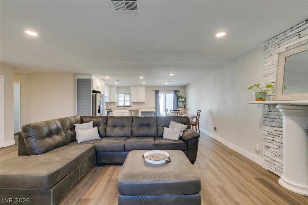 637 Valley View, Henderson, NV 89002