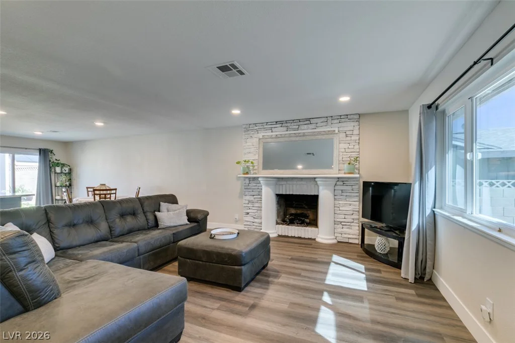 637 Valley View, Henderson, NV 89002