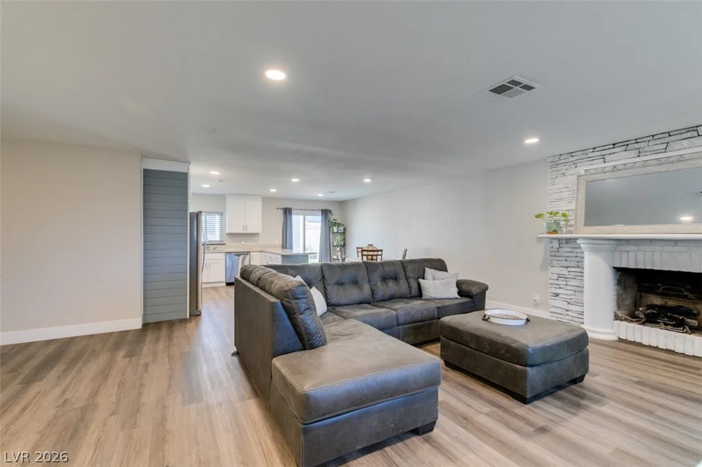 637 Valley View, Henderson, NV 89002