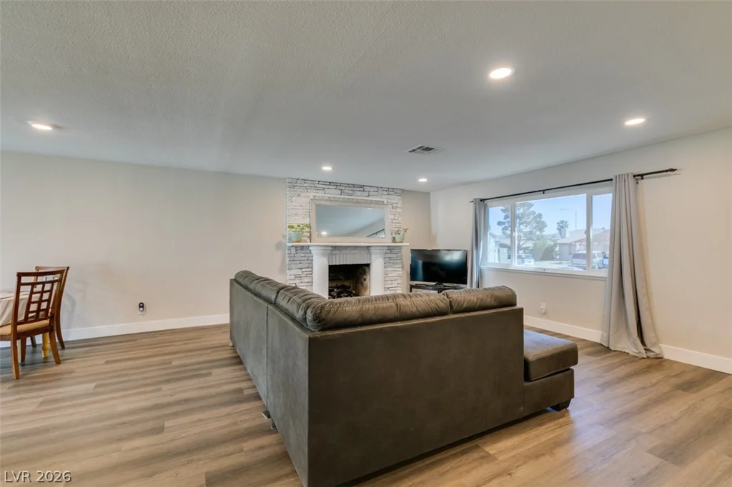 637 Valley View, Henderson, NV 89002