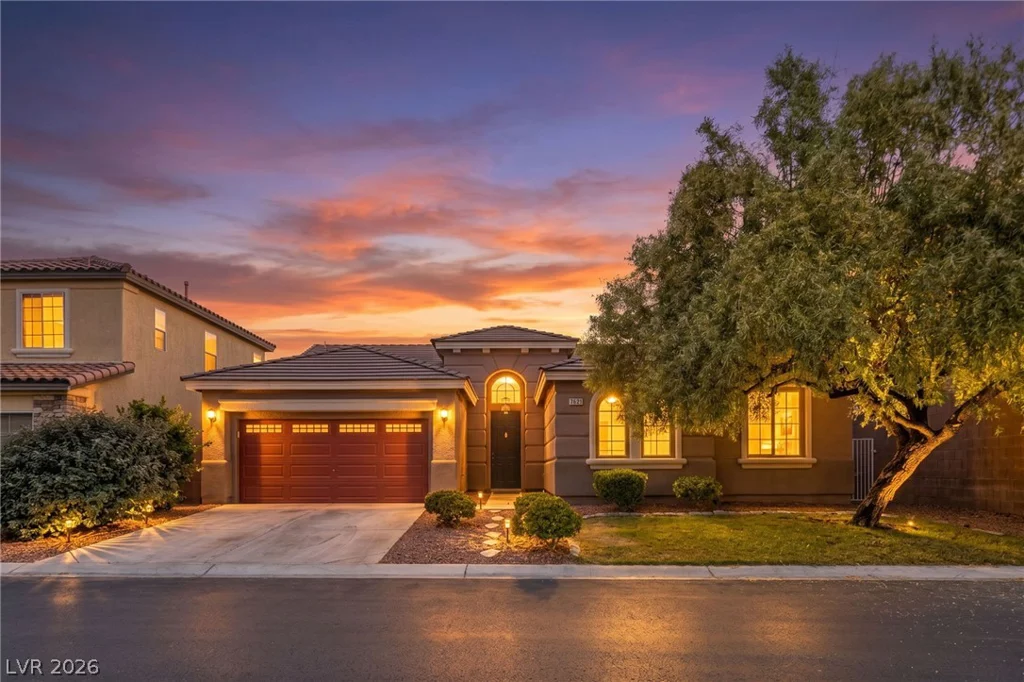 7621 Chase Hallow, Las Vegas, NV 89149