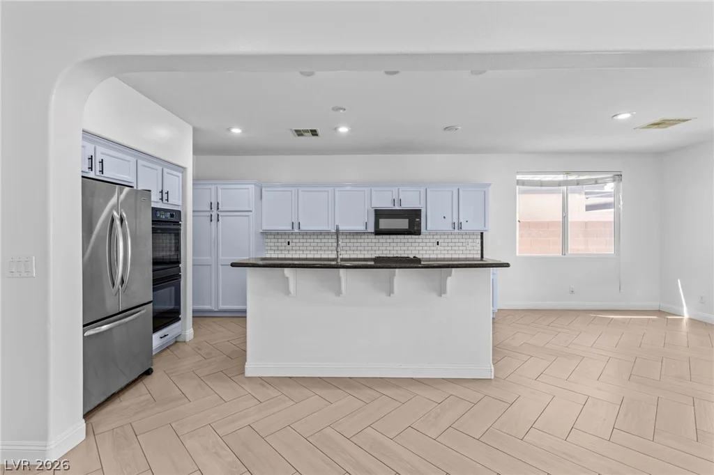7621 Chase Hallow, Las Vegas, NV 89149