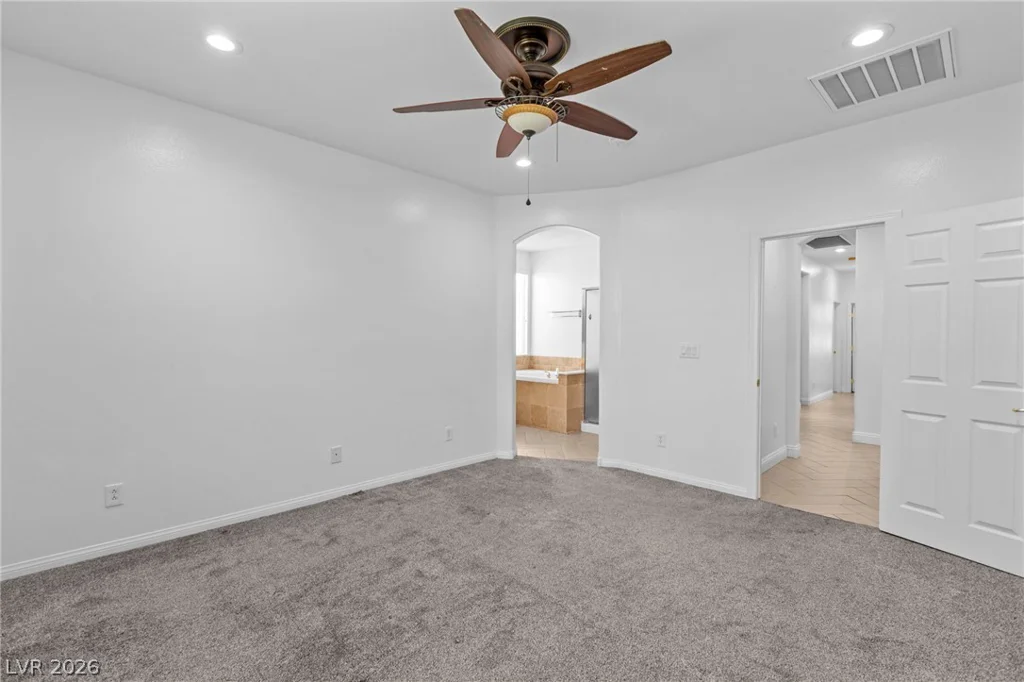7621 Chase Hallow, Las Vegas, NV 89149