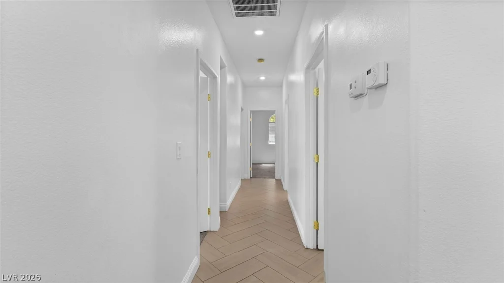 7621 Chase Hallow, Las Vegas, NV 89149