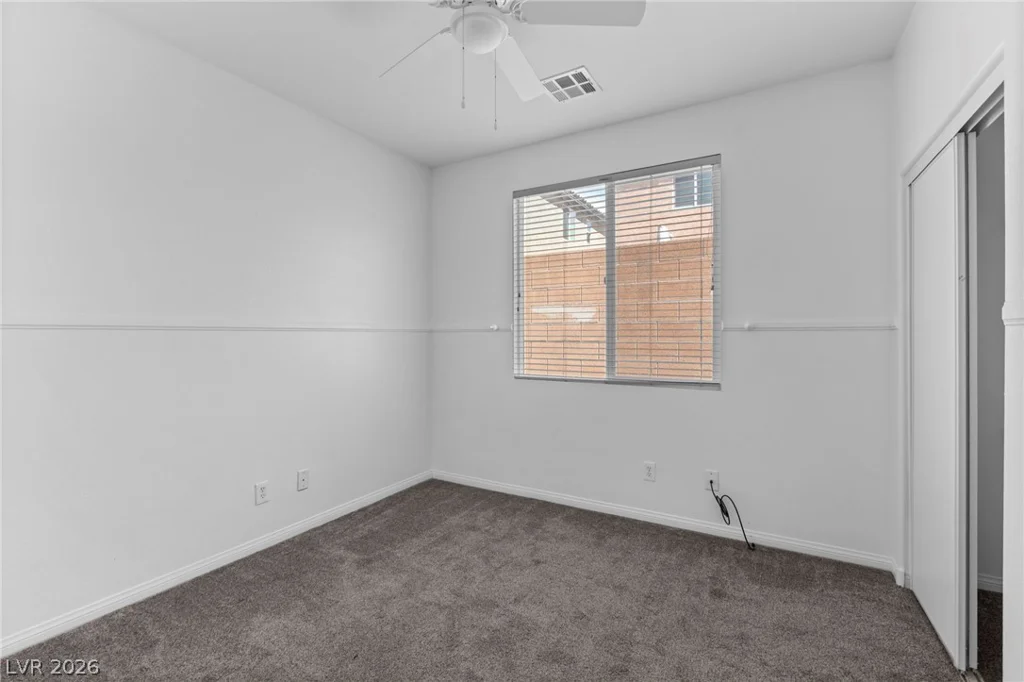 7621 Chase Hallow, Las Vegas, NV 89149