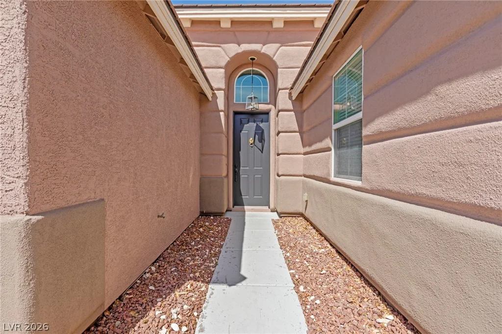 7621 Chase Hallow, Las Vegas, NV 89149