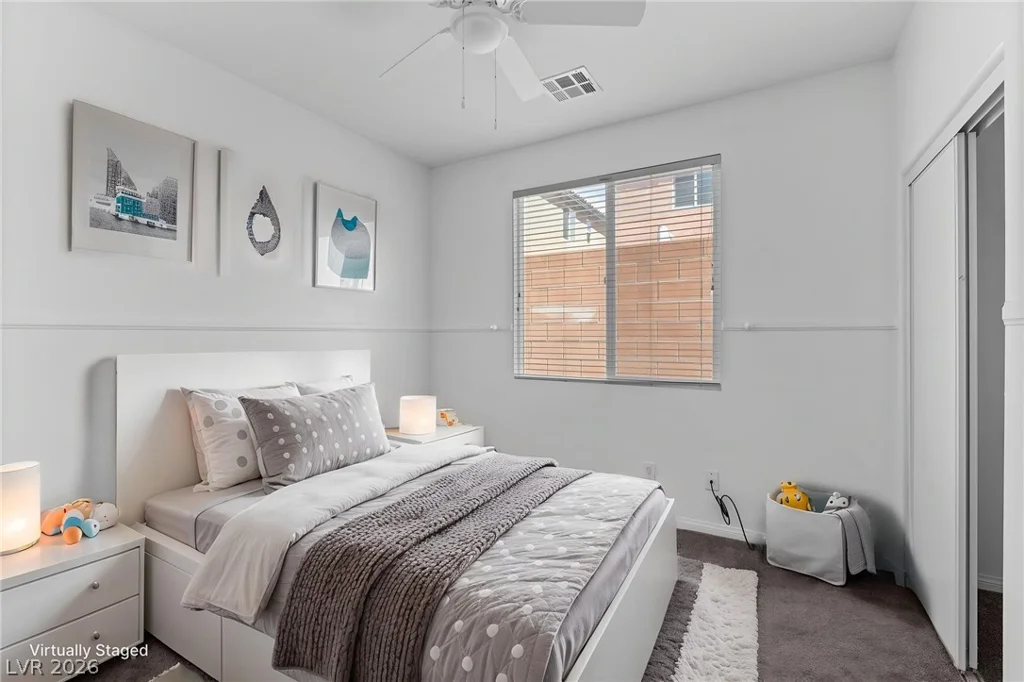7621 Chase Hallow, Las Vegas, NV 89149