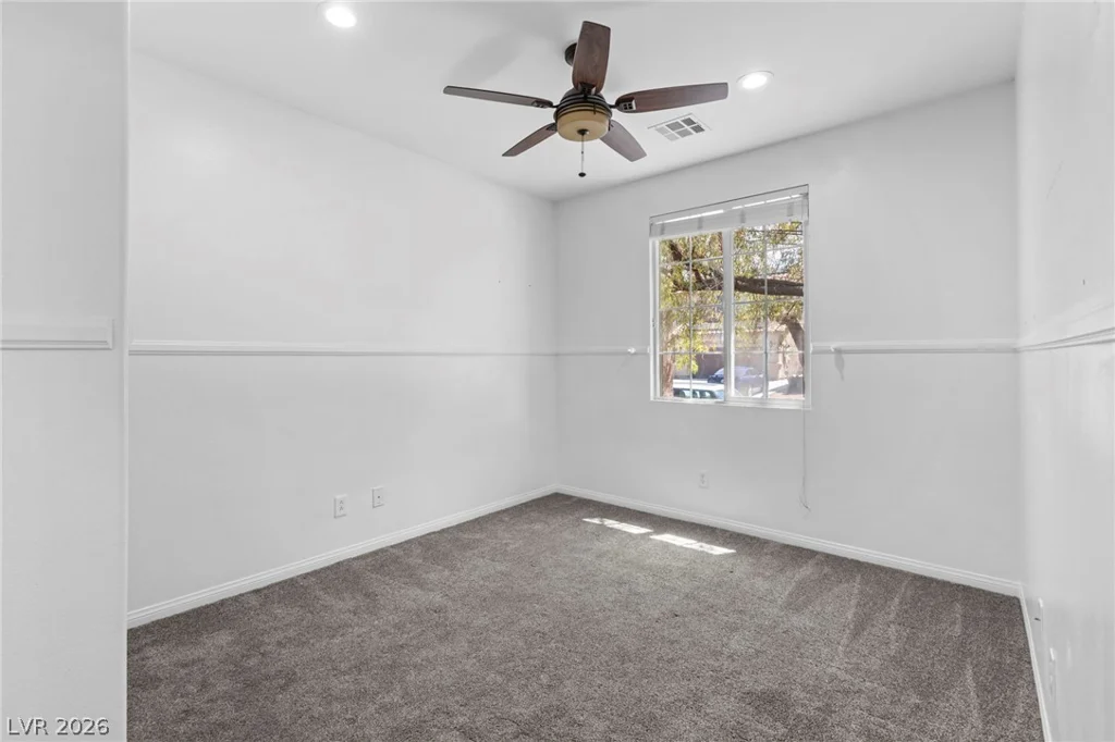 7621 Chase Hallow, Las Vegas, NV 89149
