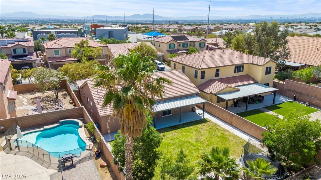 7621 Chase Hallow, Las Vegas, NV 89149