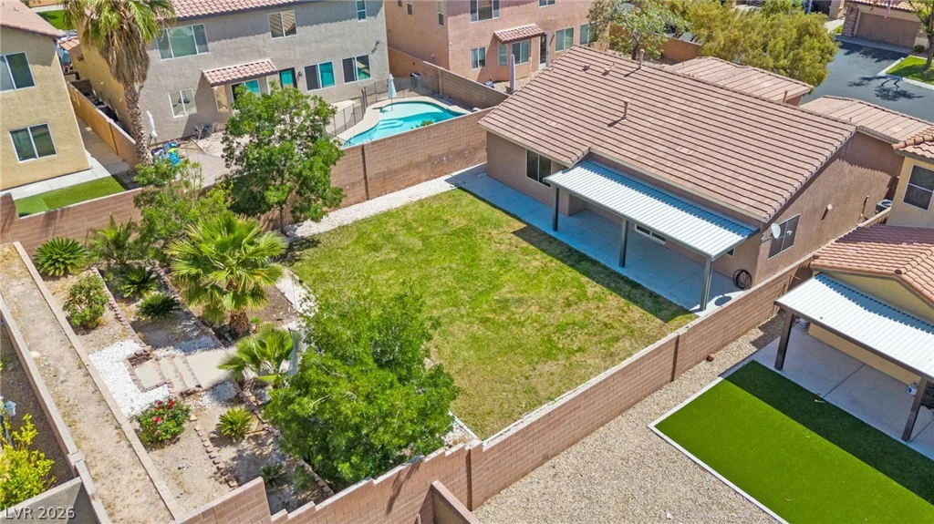 7621 Chase Hallow, Las Vegas, NV 89149