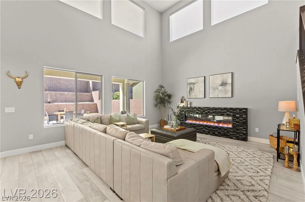 225 Carmel Sky, Las Vegas, NV 89138