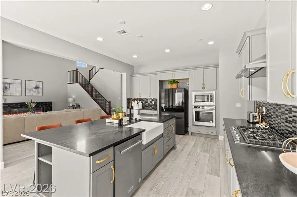 225 Carmel Sky, Las Vegas, NV 89138