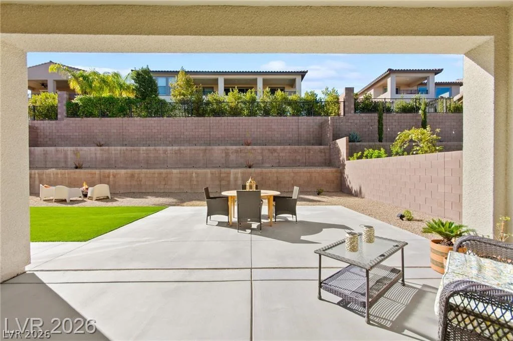 225 Carmel Sky, Las Vegas, NV 89138
