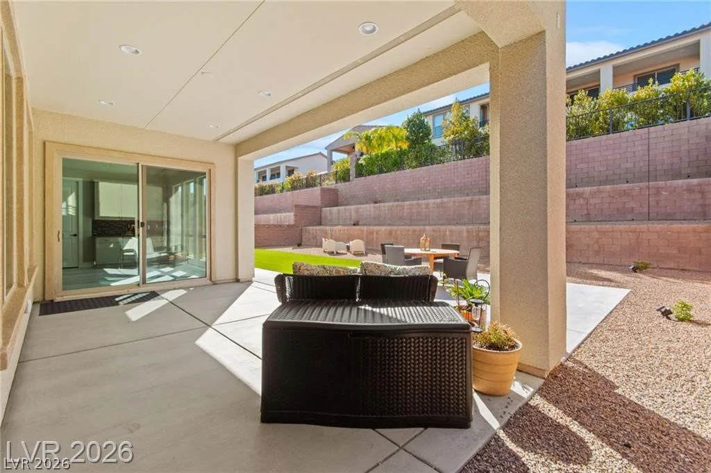 225 Carmel Sky, Las Vegas, NV 89138