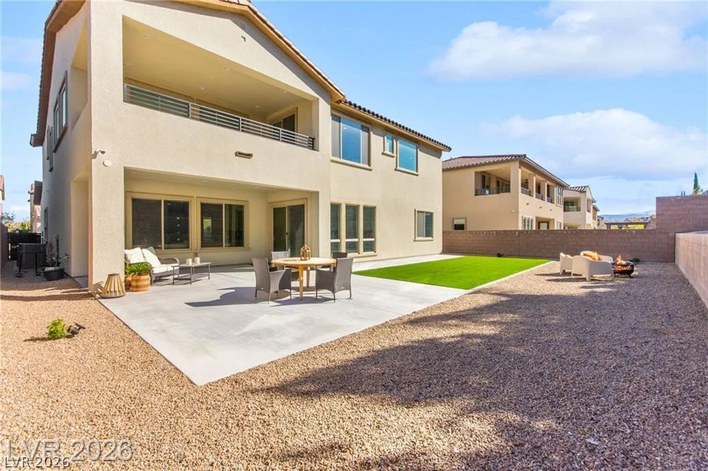 225 Carmel Sky, Las Vegas, NV 89138