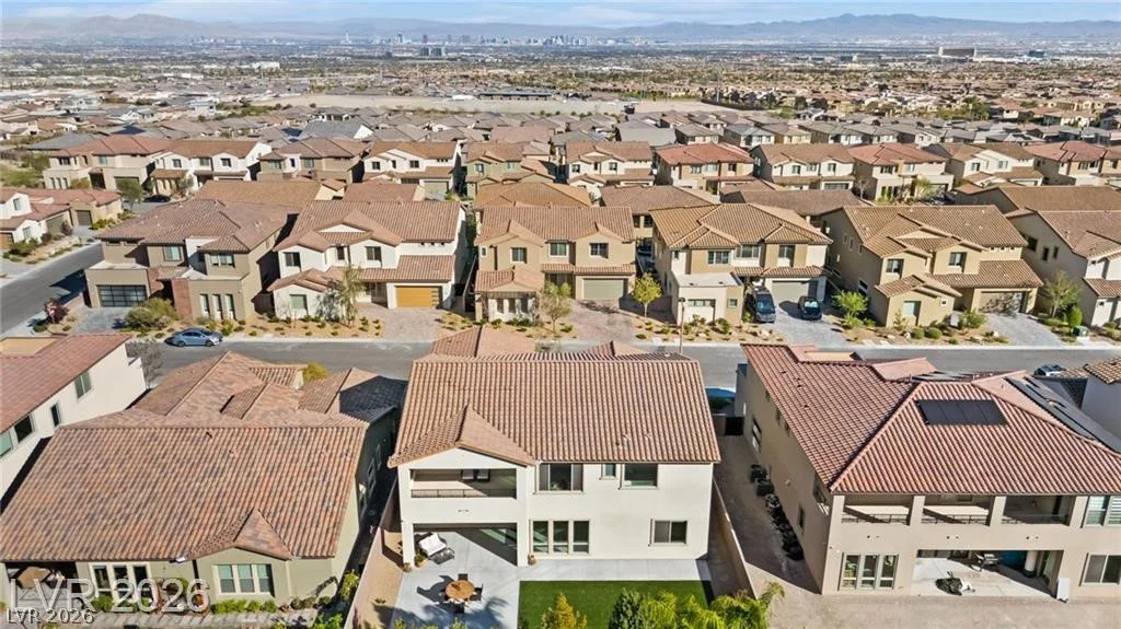 225 Carmel Sky, Las Vegas, NV 89138