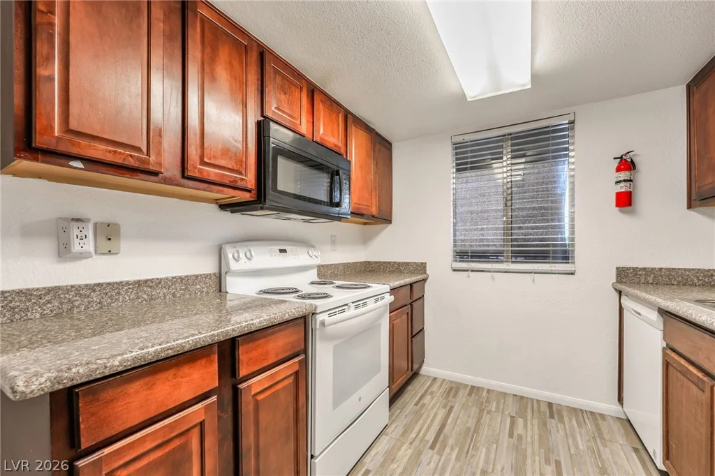4450 Sandy River, Las Vegas, NV 89103