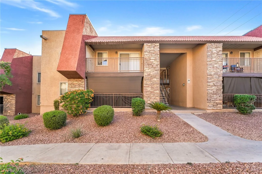 4450 Sandy River, Las Vegas, NV 89103